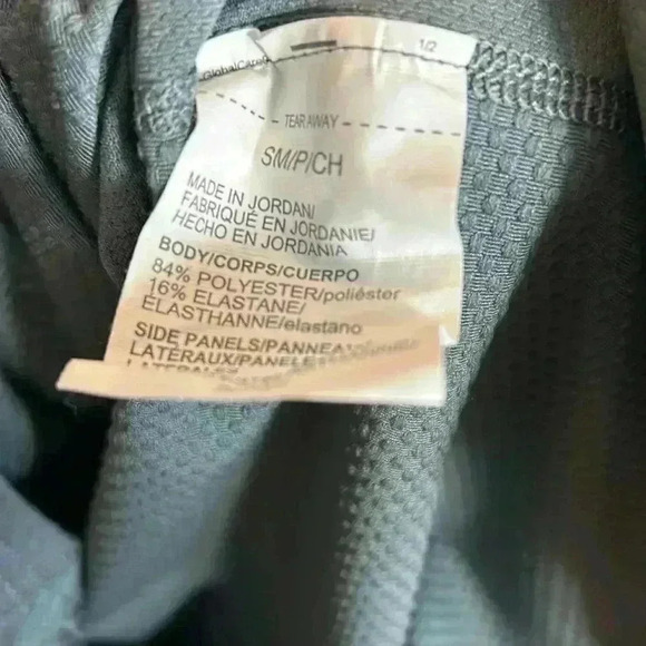 Under Armour Men's Fitted Cold Gear Base Layer Size Small Camping Hiking Warm - Picture 7 of 8